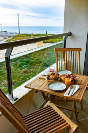 Beach front apartment Santa Cruz